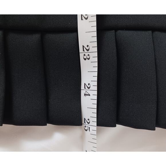 Dressbarn Women's Black Skirt With Ruffle Hem Size12 - Picture 6 of 6